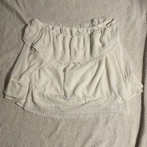 Women’s plus lace off the shoulder top